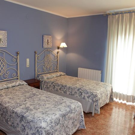 Hotel Los Arcos Villafranca del Cid Luaran gambar