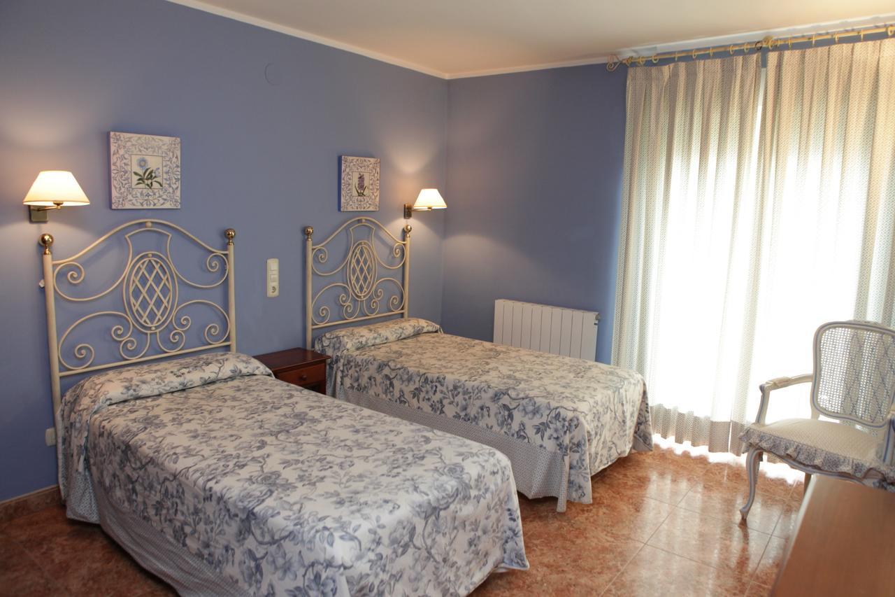 Hotel Los Arcos Villafranca del Cid Luaran gambar